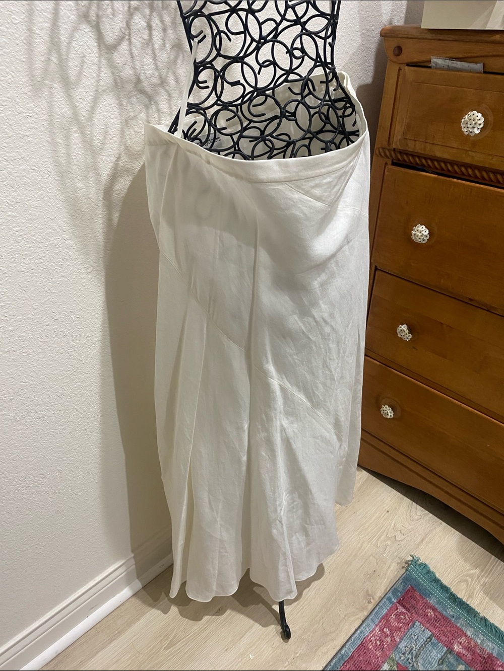 Bloomingdale's White Linen-Blend Maxi Skirt